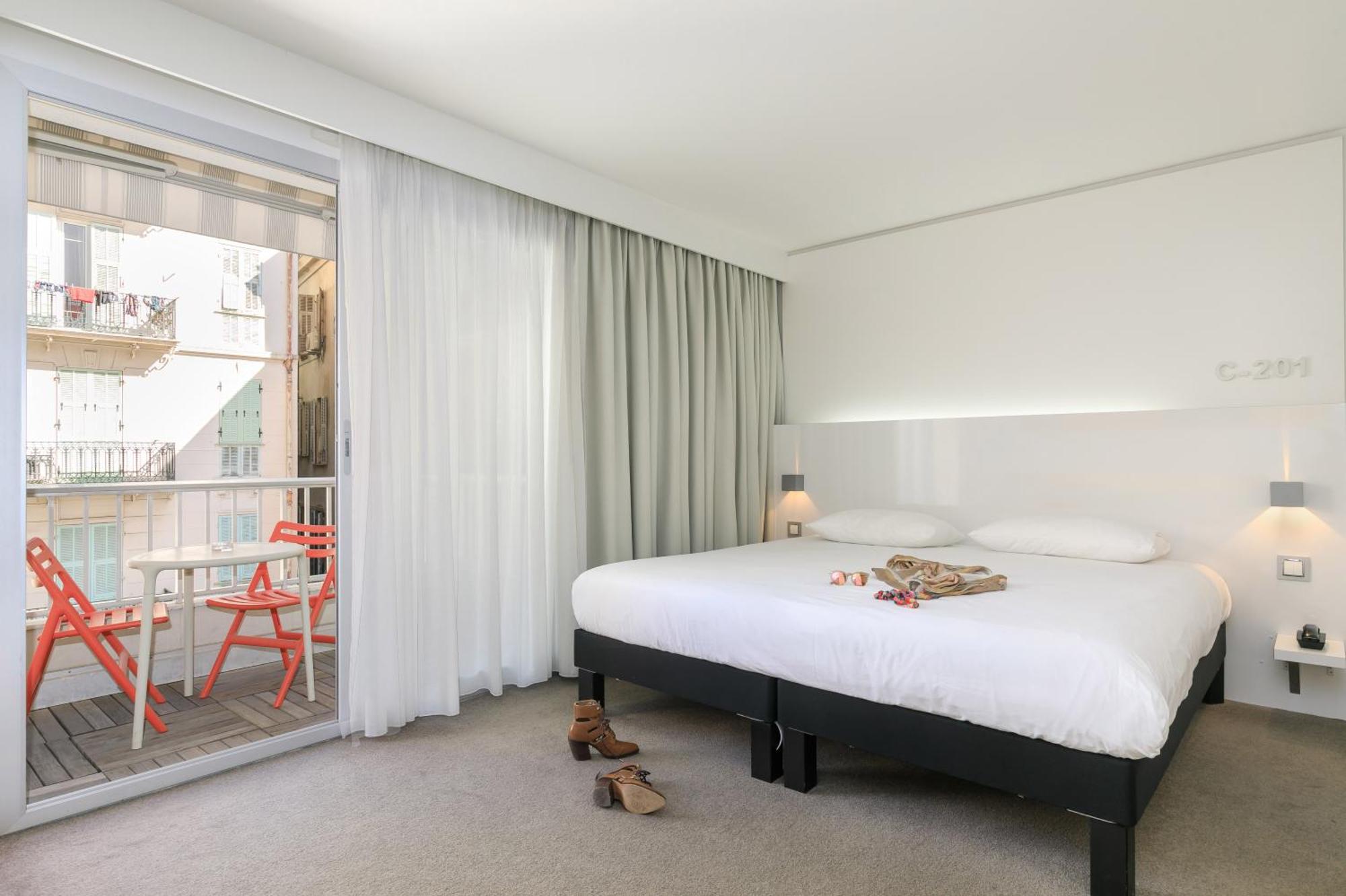 Готель Ibis Styles Menton Centre Екстер'єр фото