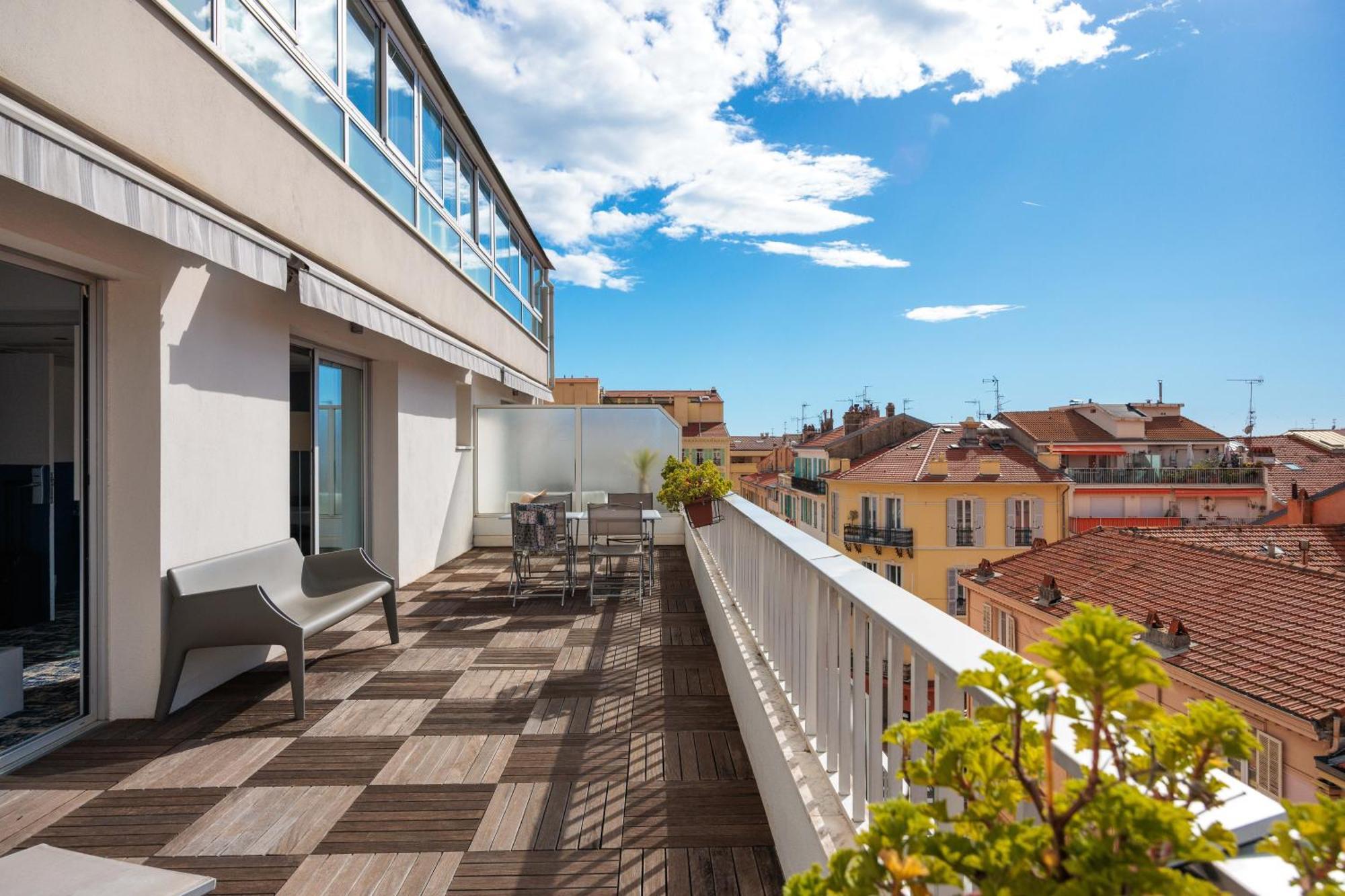 Готель Ibis Styles Menton Centre Екстер'єр фото