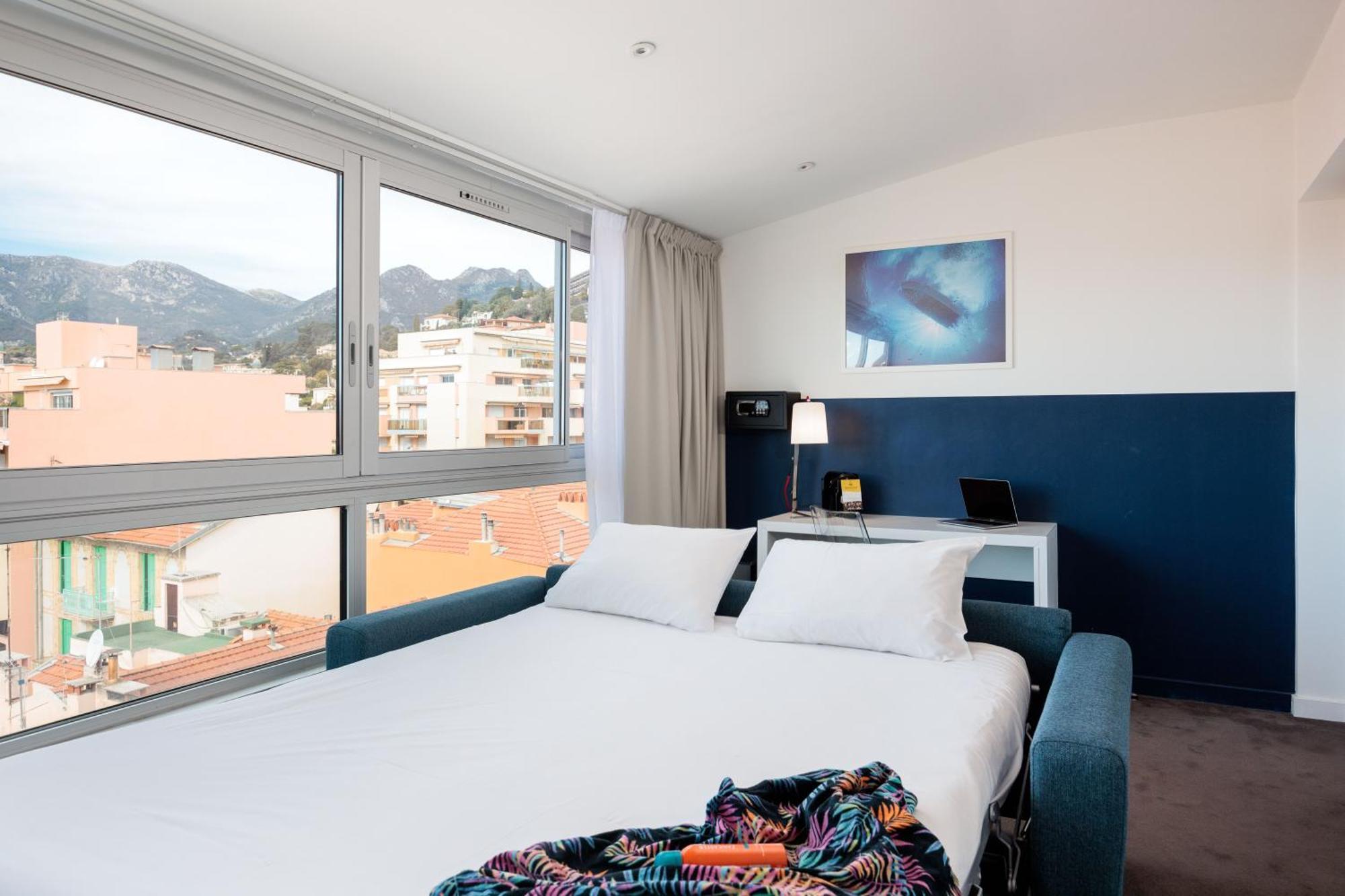 Готель Ibis Styles Menton Centre Екстер'єр фото