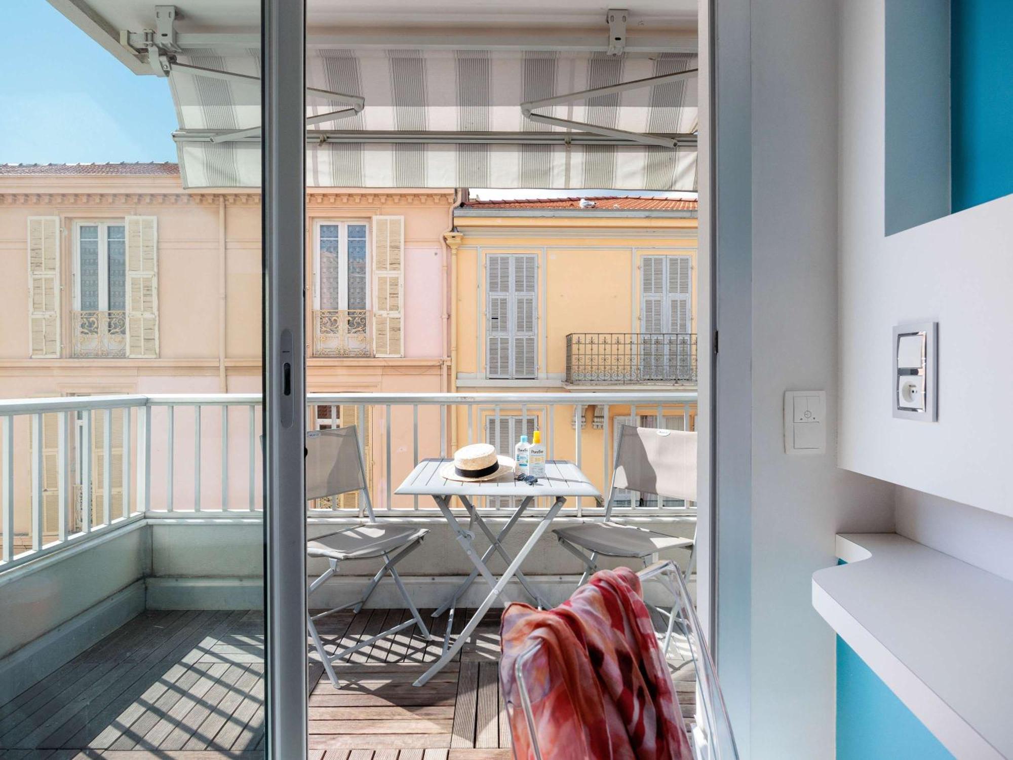 Готель Ibis Styles Menton Centre Екстер'єр фото
