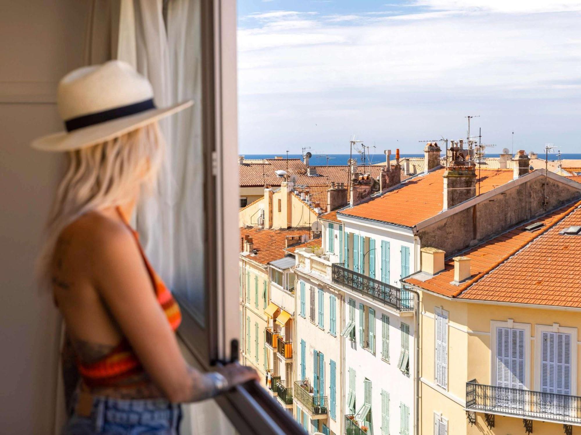Готель Ibis Styles Menton Centre Екстер'єр фото